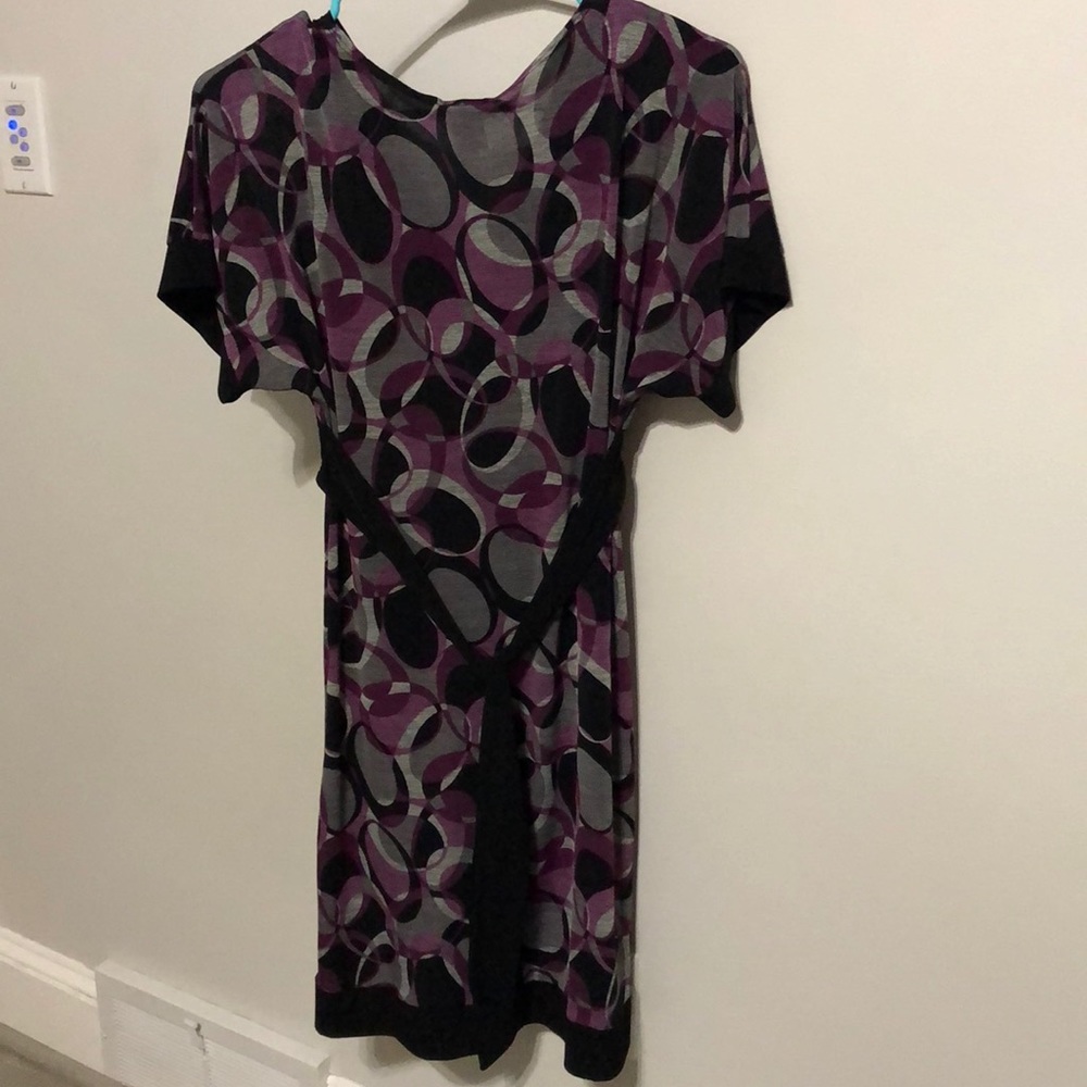 Dress - Picture 3 of 3